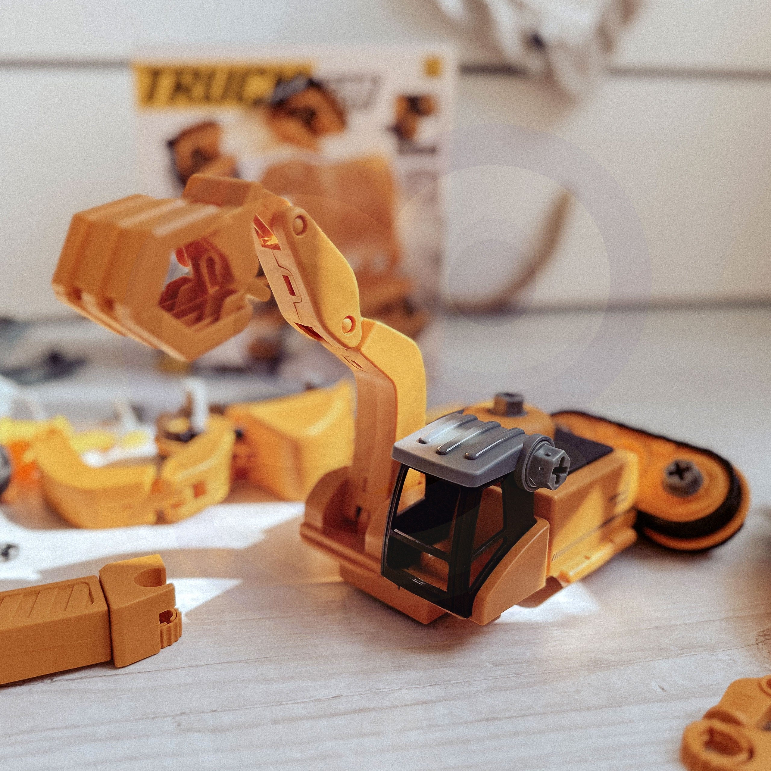 Láithreán Tógála Woopie Mega 5in1 Xxl Kit Scriúála Diy