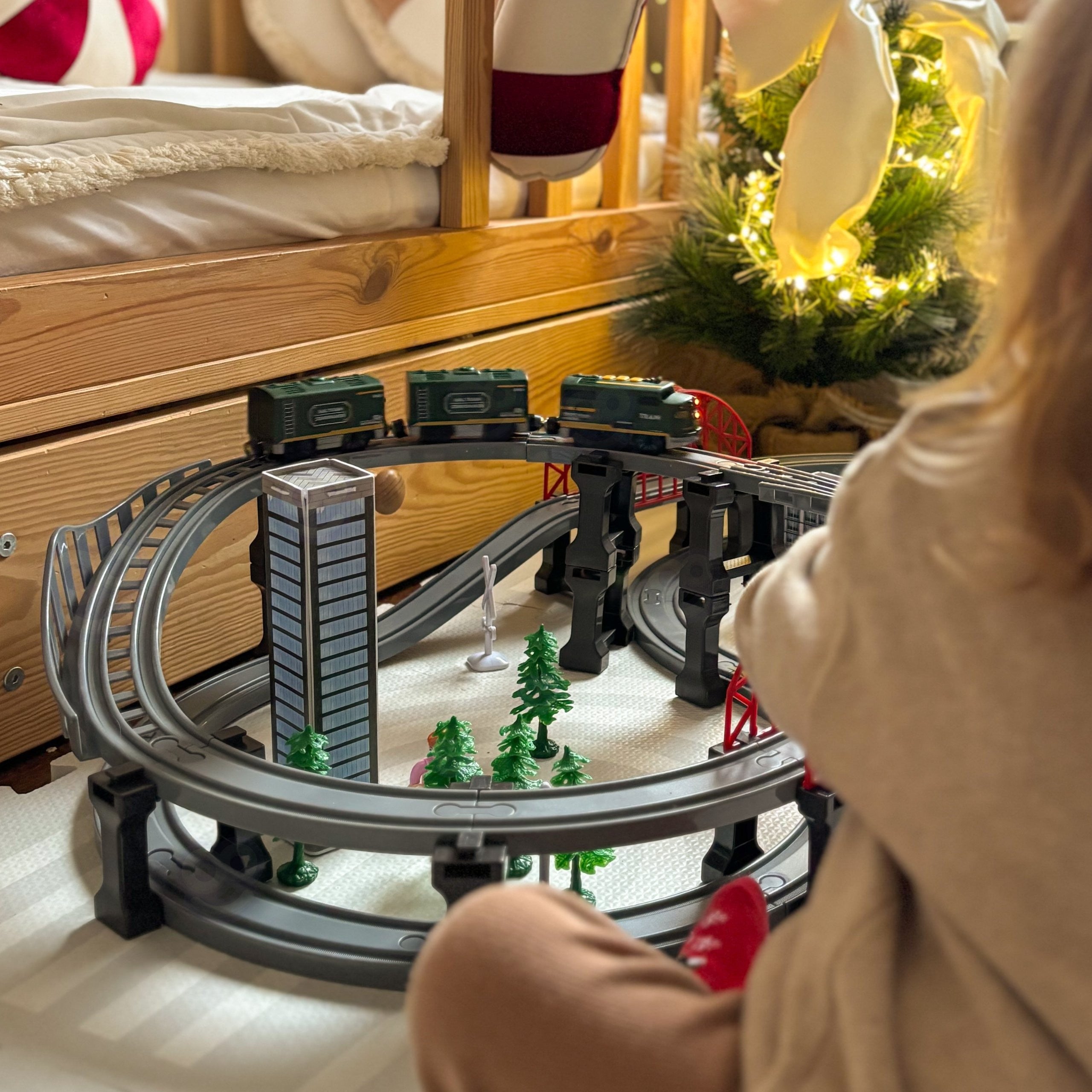 Conjunto de locomotivas de carga Xxl de trem elétrico moderno Woopie 128 unidades.