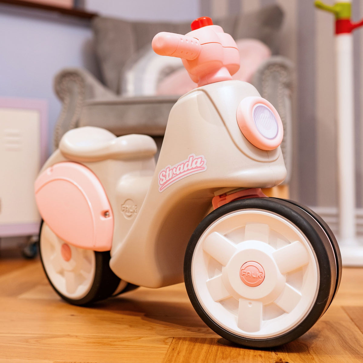 Falk Scooter Strada Porteur Rétro Pour Filles Pneus Silencieux À Partir De 1 An