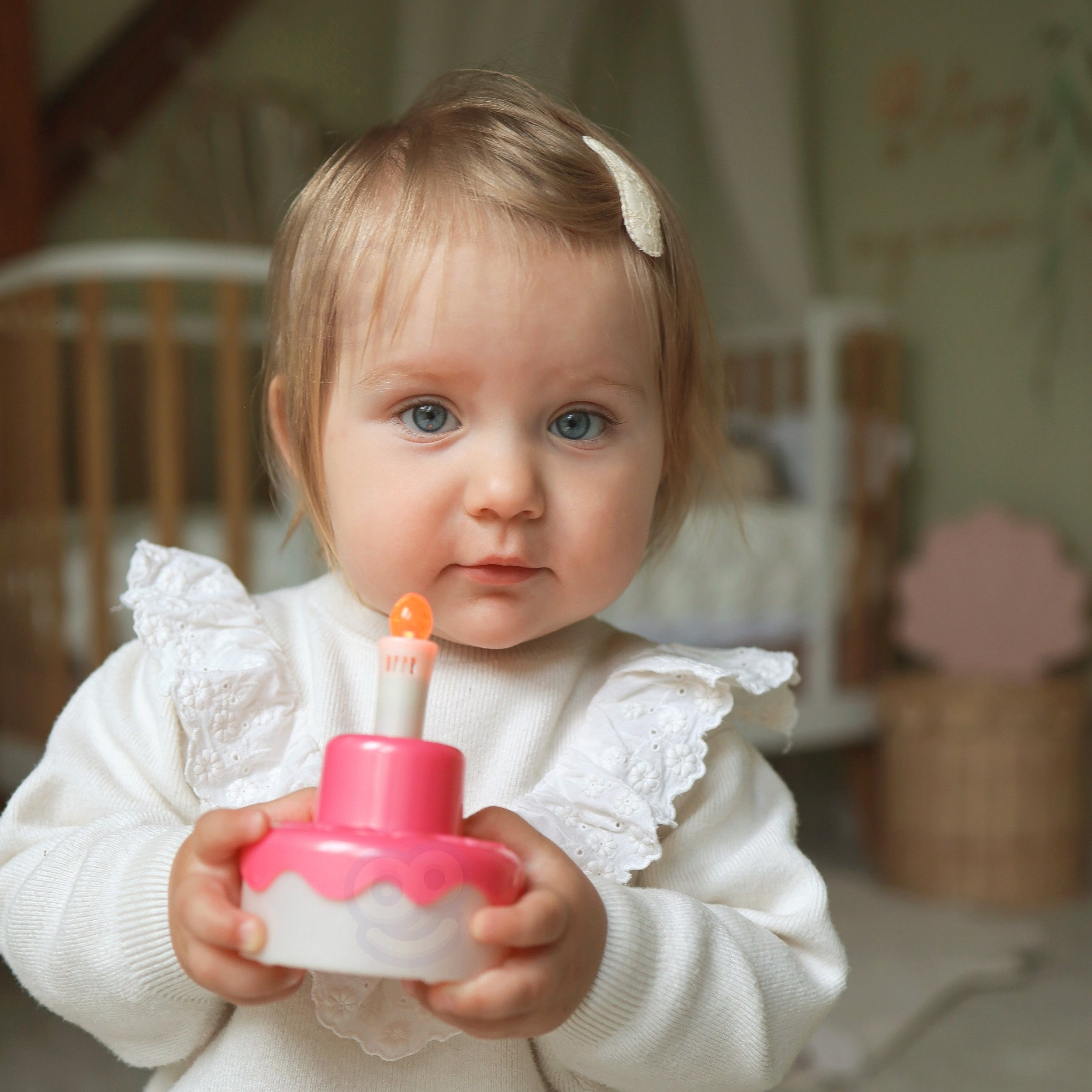 Woopie Royal Poupée Interactive Anniversaire de Petite Sophie 35 Cm + Acc.