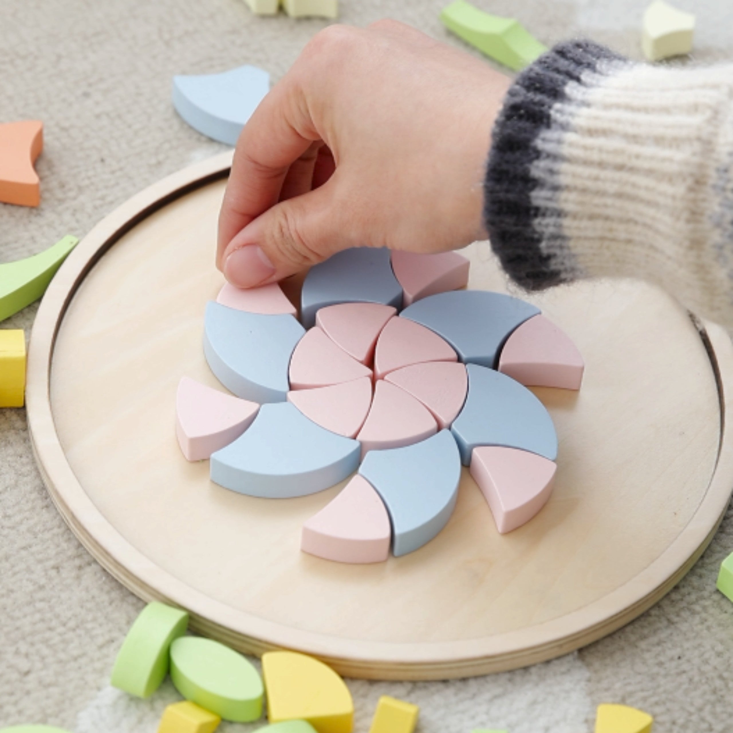 Klasszikus világ pasztell mandala Montessori puzzle mozaik virágok
