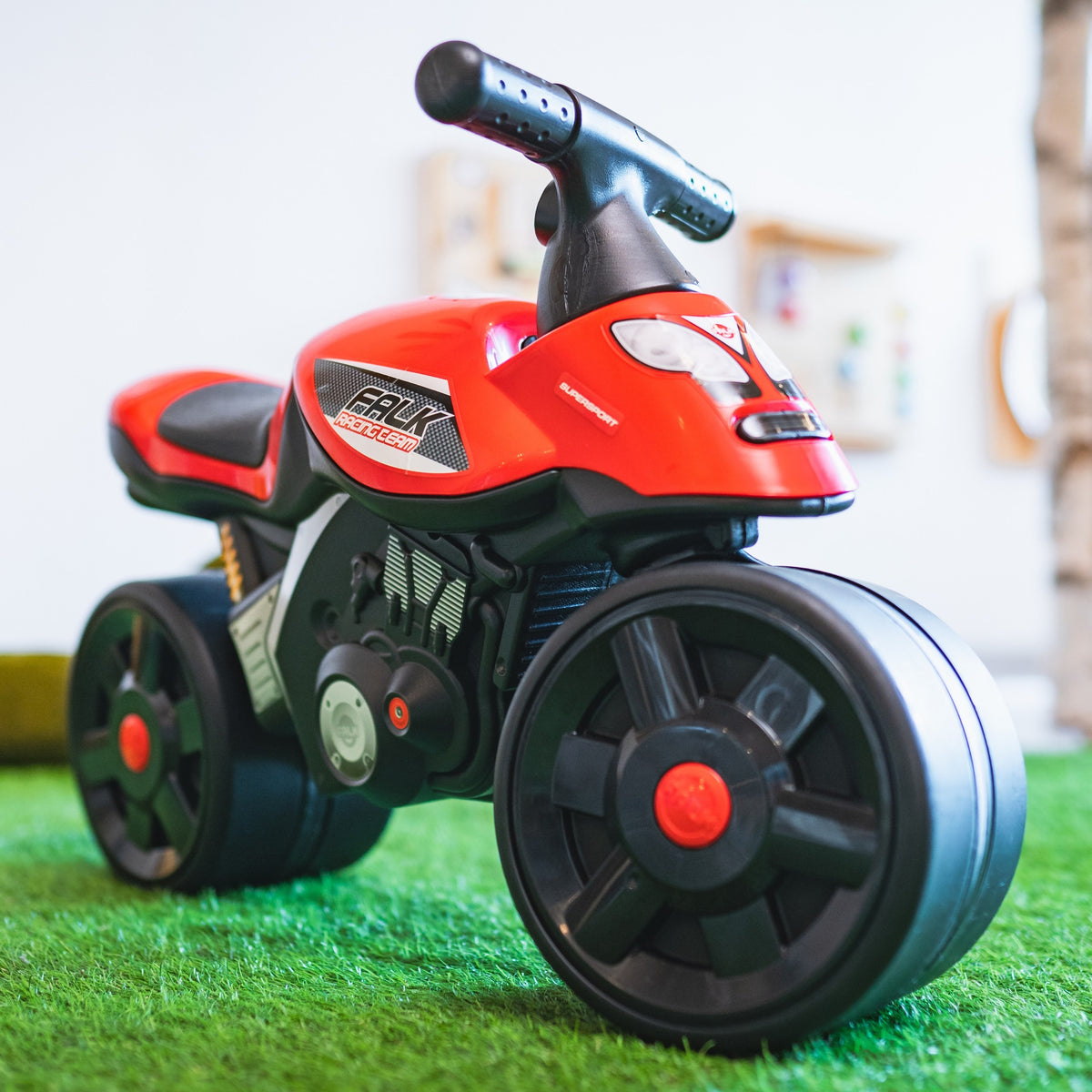 Falk Street Champion loopmotor rood 1-3 jaar