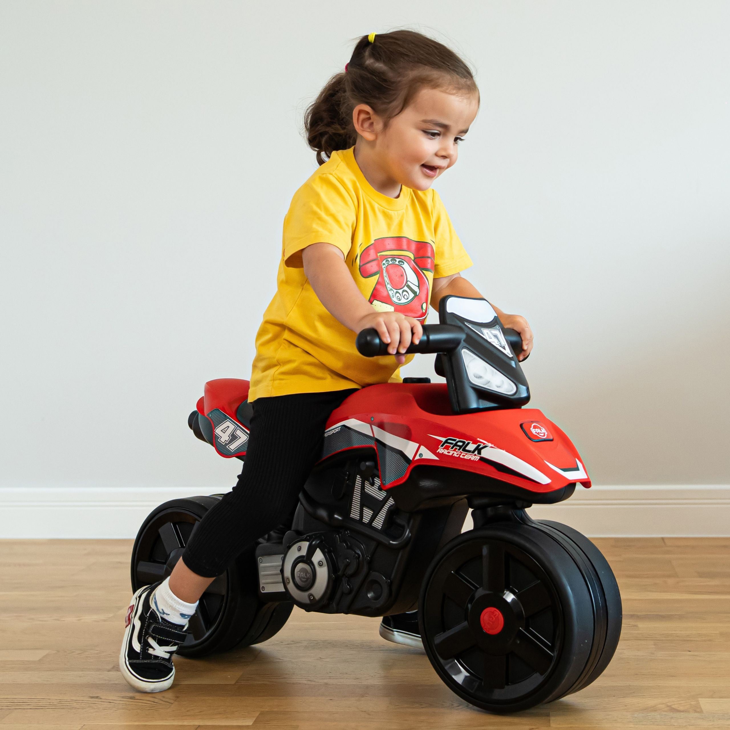 Falk Racing Team loopmotor rode brede wielen voor 2-5 jaar