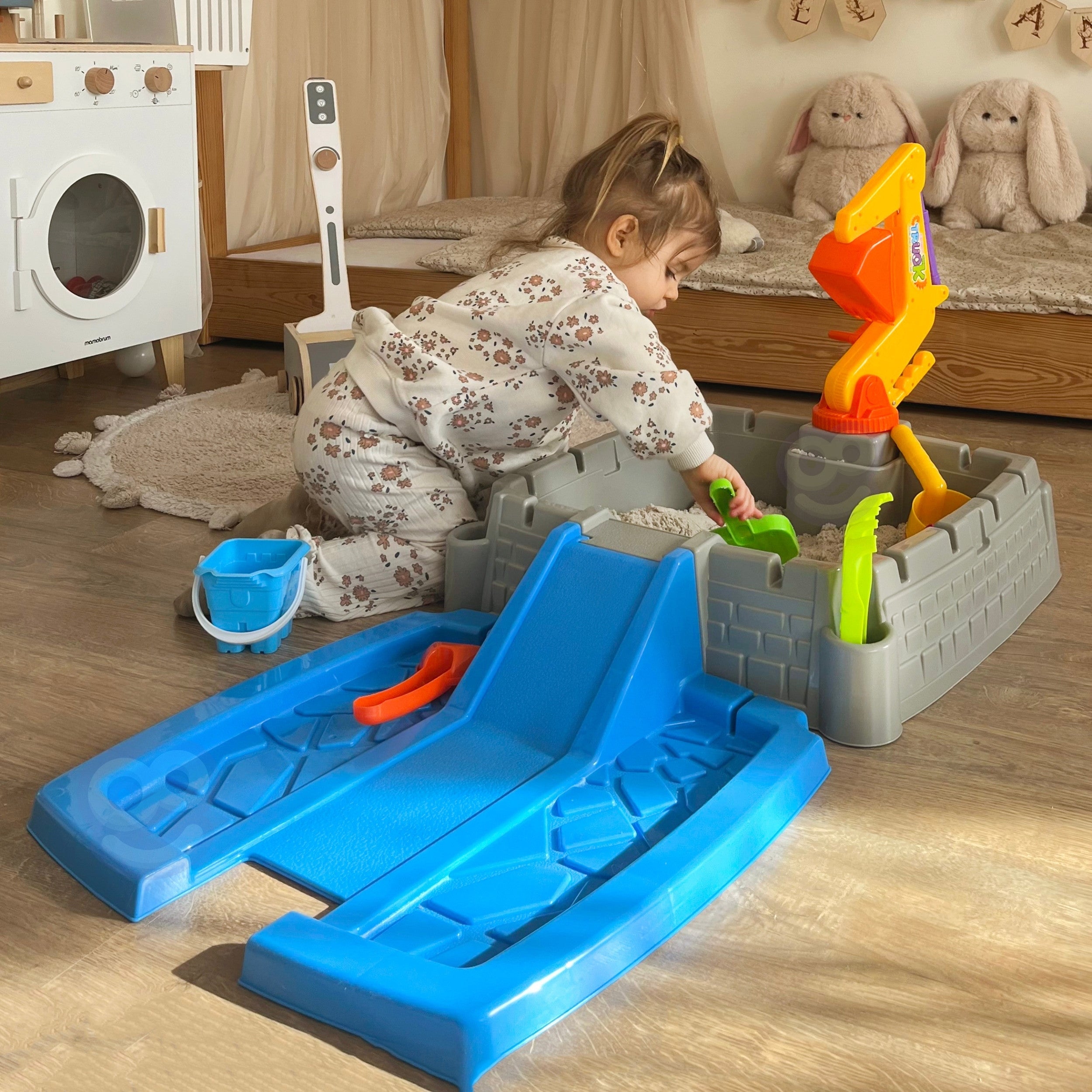 Woopie Portable Sandbox Castle заключващ се + 9 Acc.