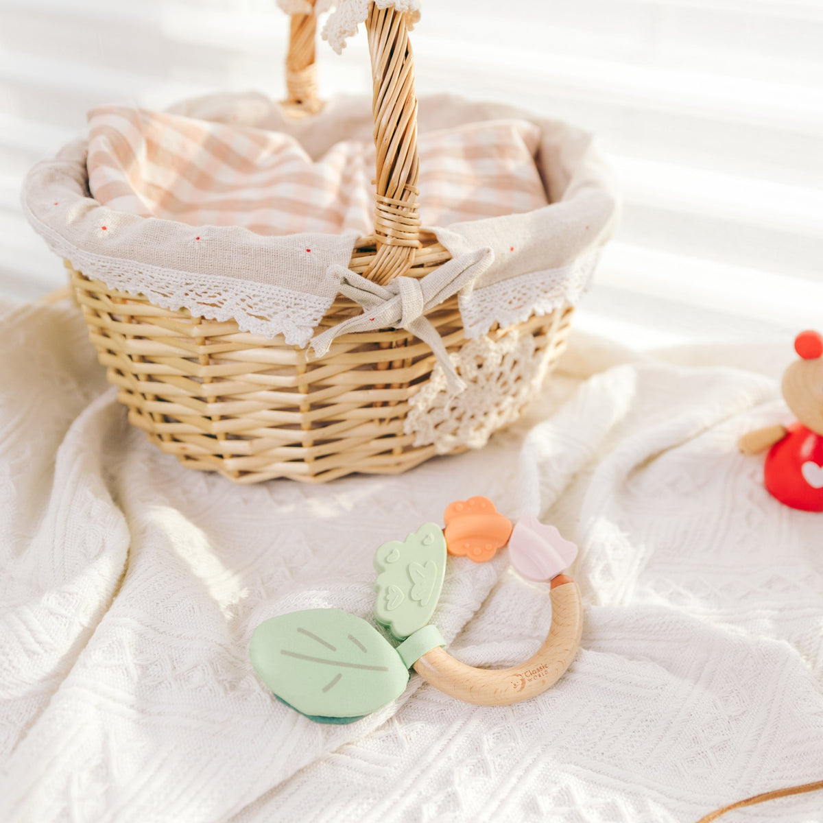 Classic World Wooden Sensor Teether Eco Babáknak 0m+