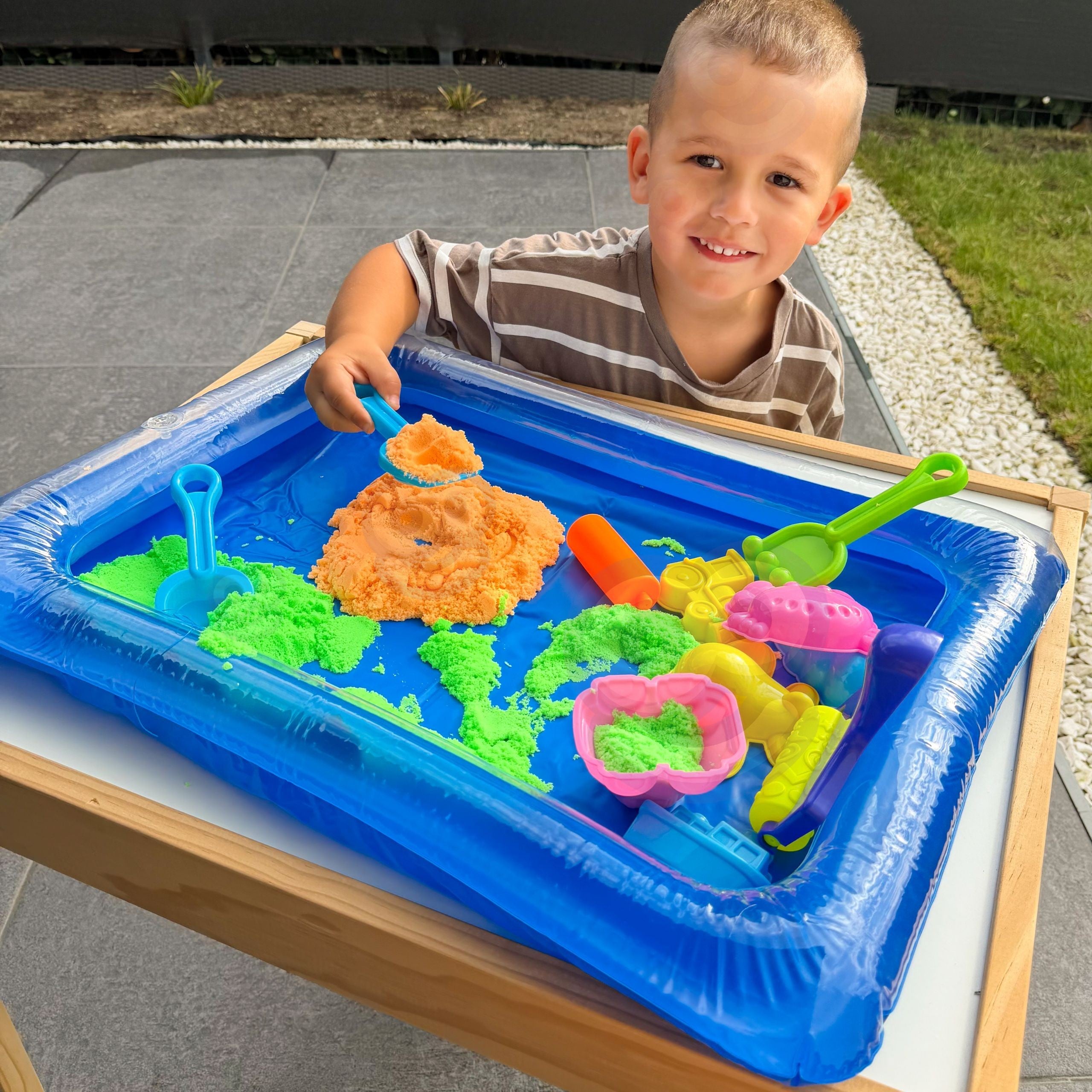 Woopie Kinetic Sand Magic Pool Set Moldes Acessórios 3+