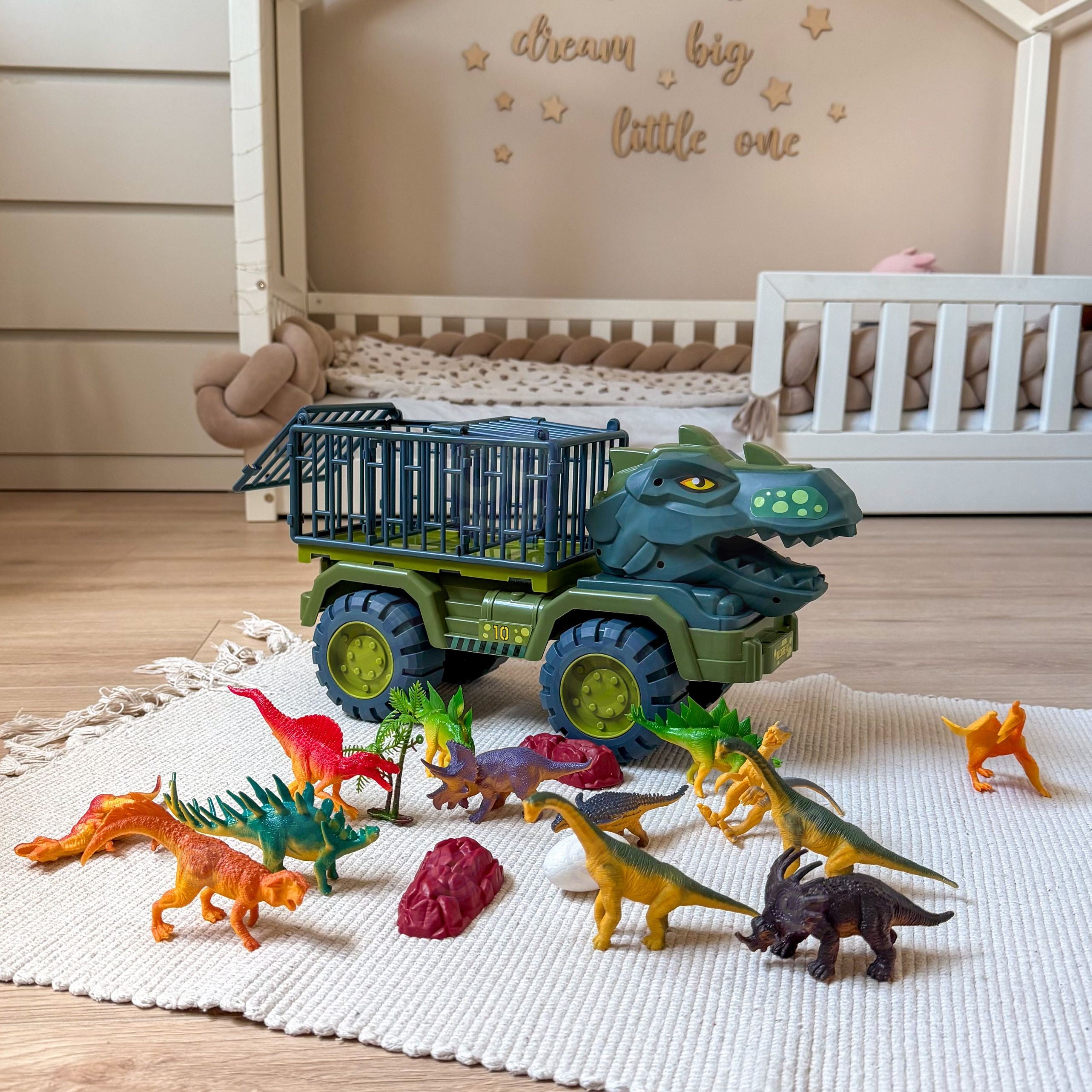 Woopie Dinosaur Truck Transporter figurák