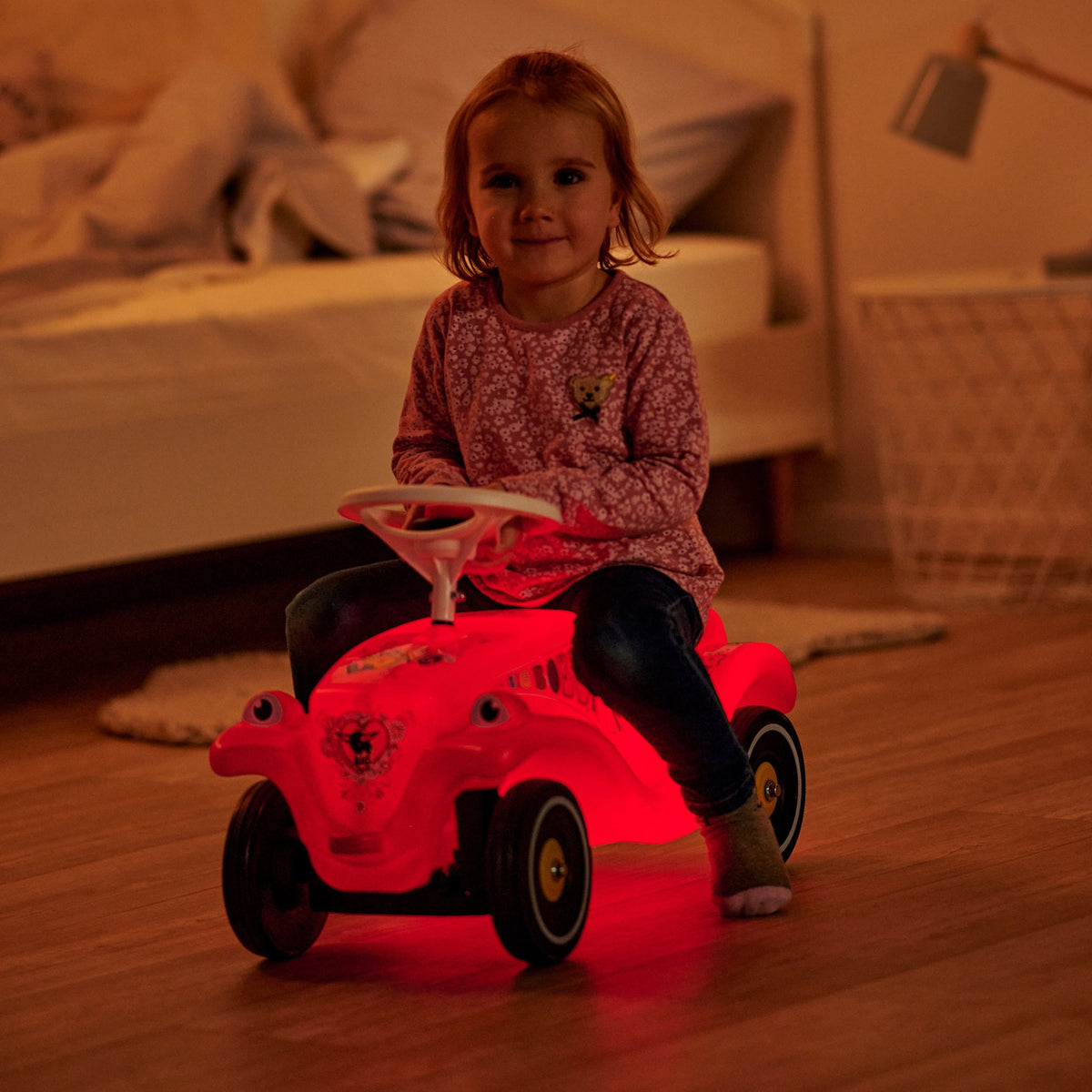 Big Bobby Car Classic Ride-on avec klaxon lumineux