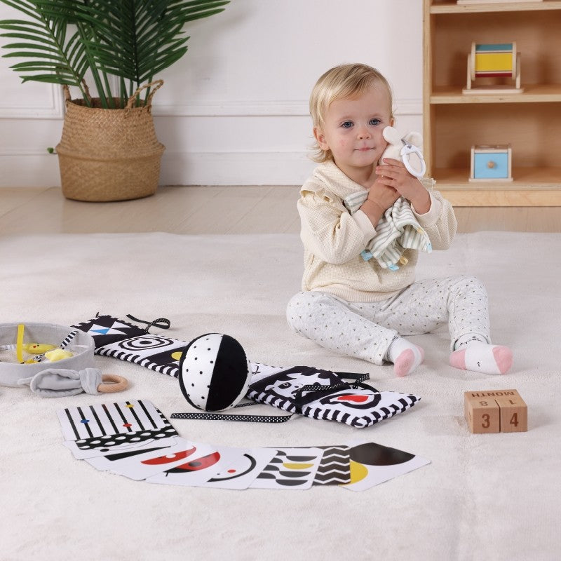Woopie Green Box Xxl Montessori Образователна сензорна кутия 7 в 1 0-2 месеца 18 бр Fsc