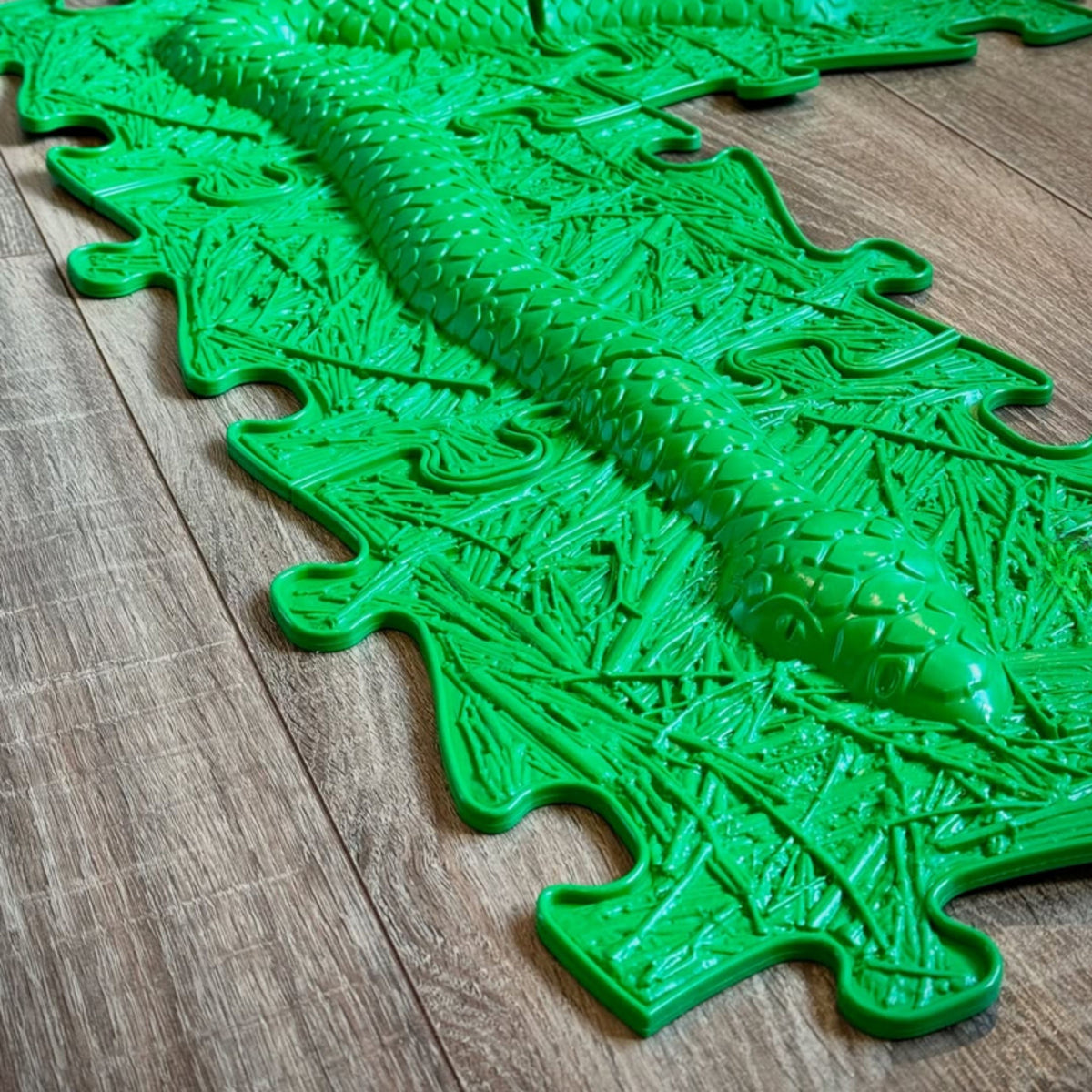 Woopie Mat Céadfach Puzal Ortaipéideach Snake Green 6 ríomhaire.
