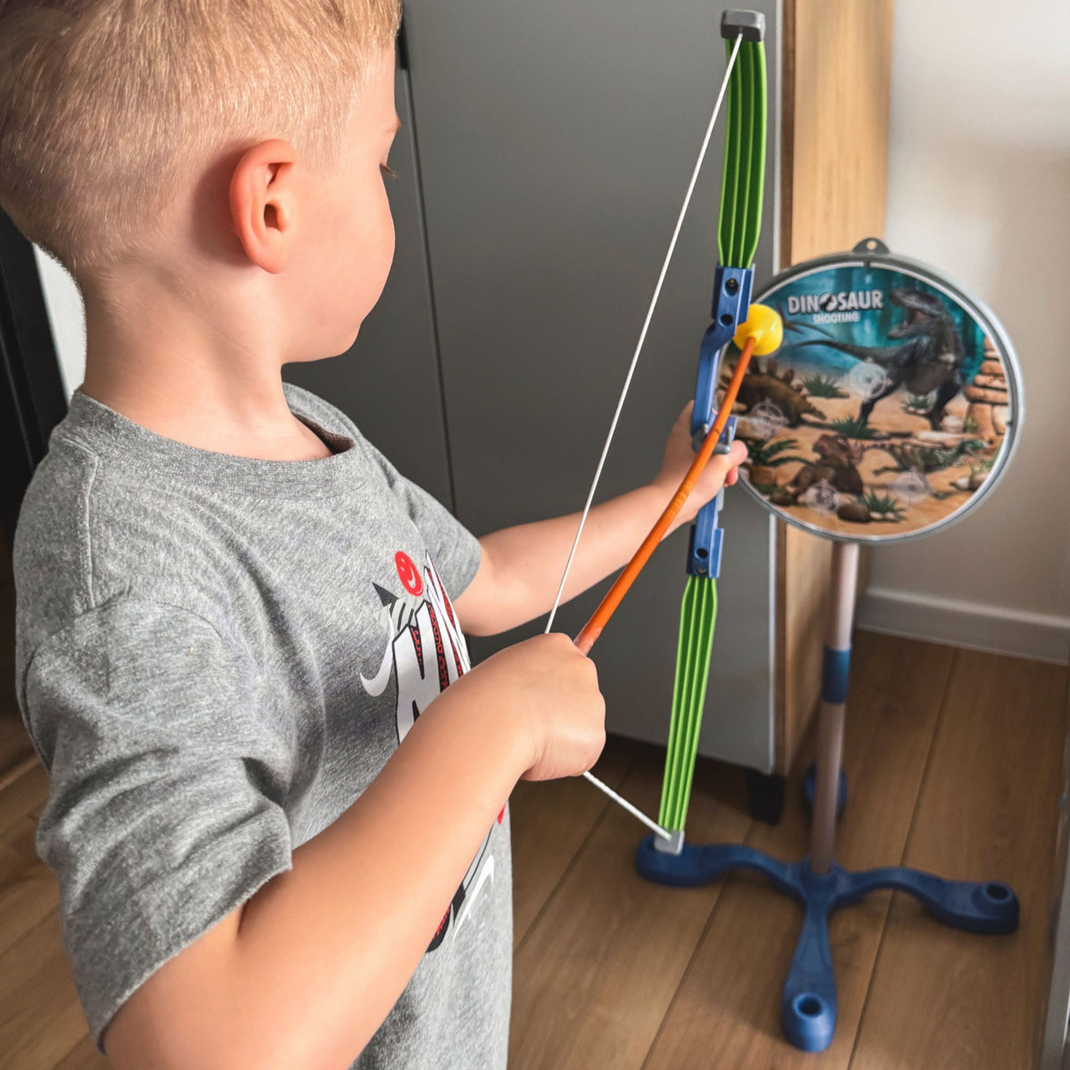 Woopie Little Archer Set Dinosaurs Bow Saigheada Sciath 32 ríomhaire.