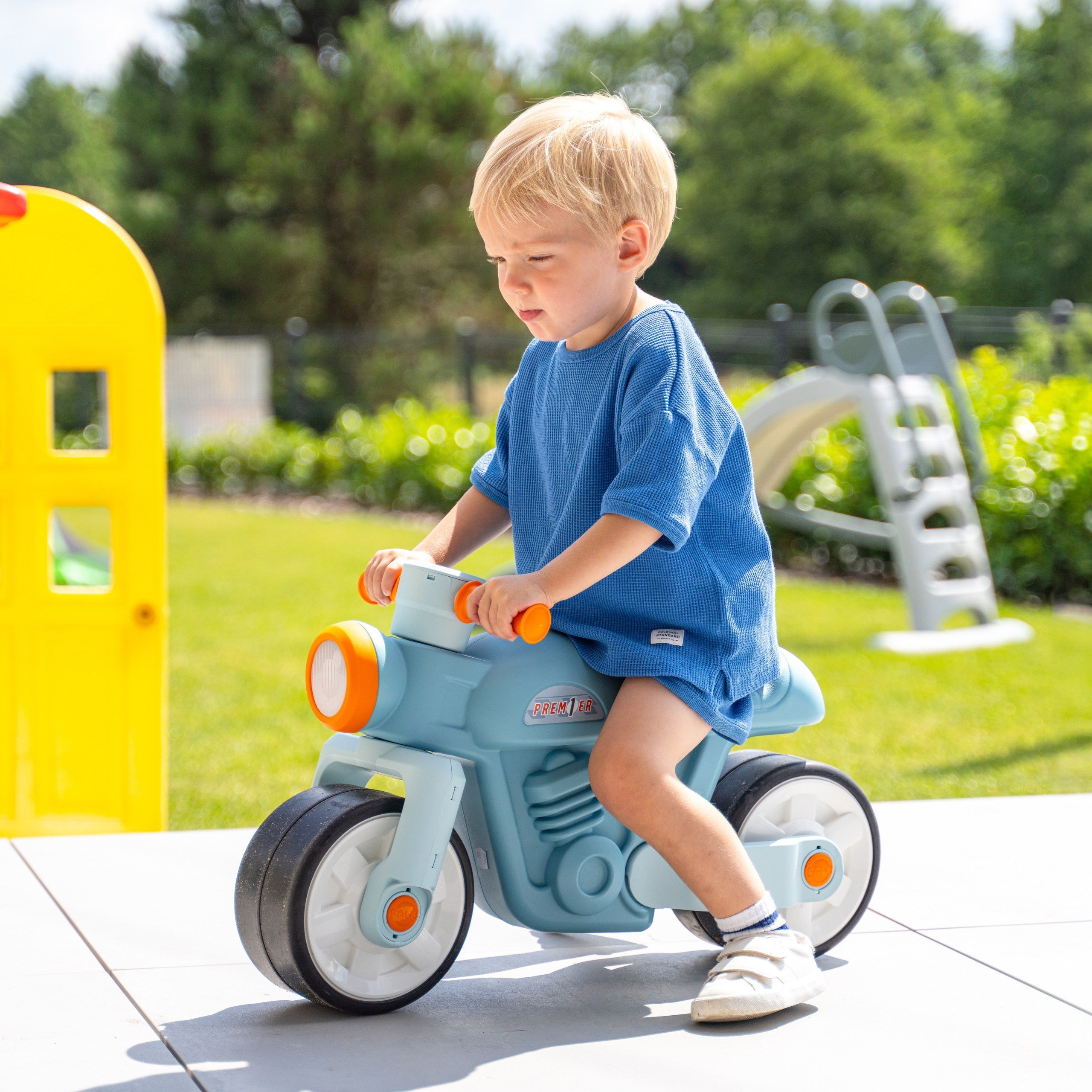 Falk Ride-on Ride-on Quiet Wheels Motor Prem1er Retro Blue 1+