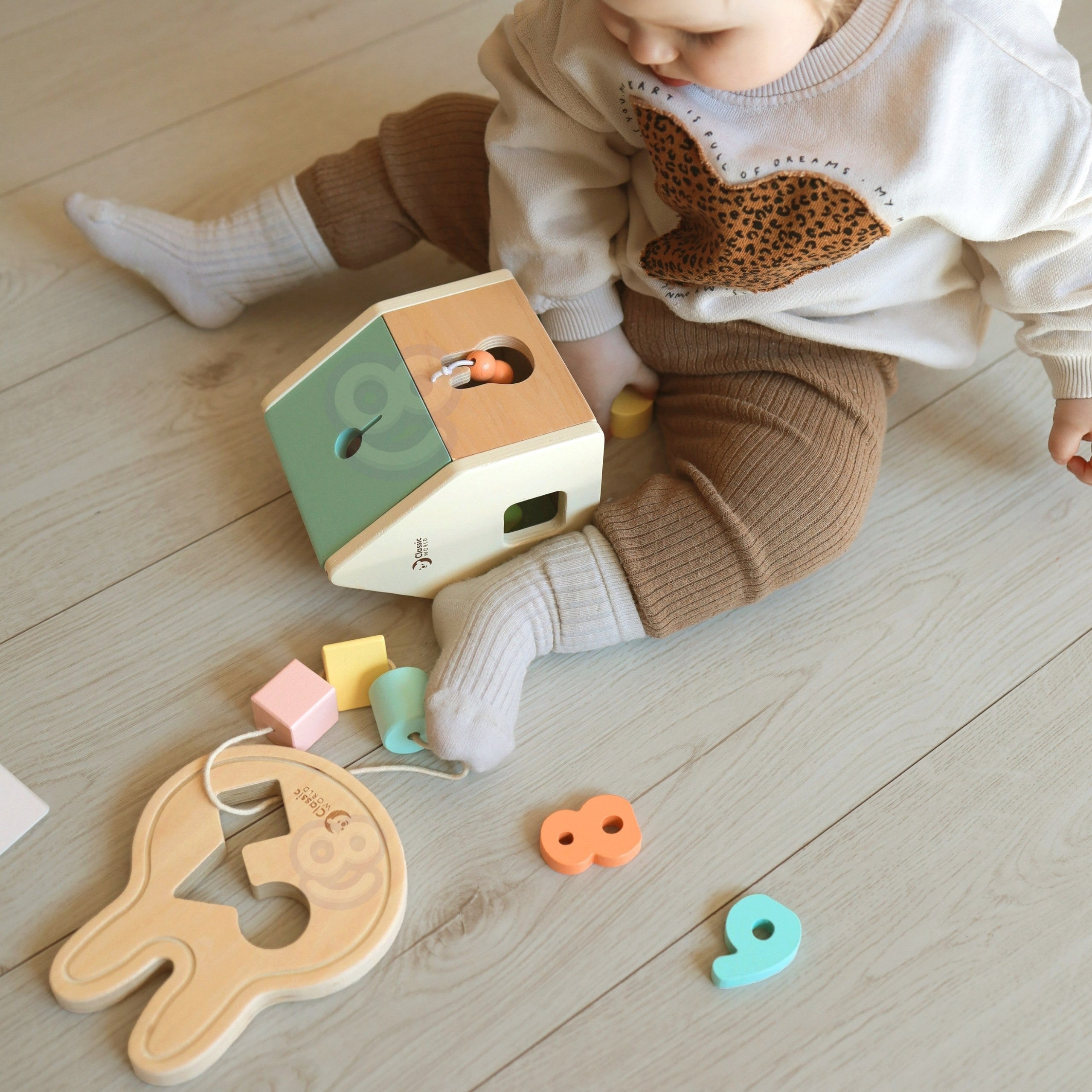 Classic World Pastel Baby Set Box First Learning Toys 25бр.