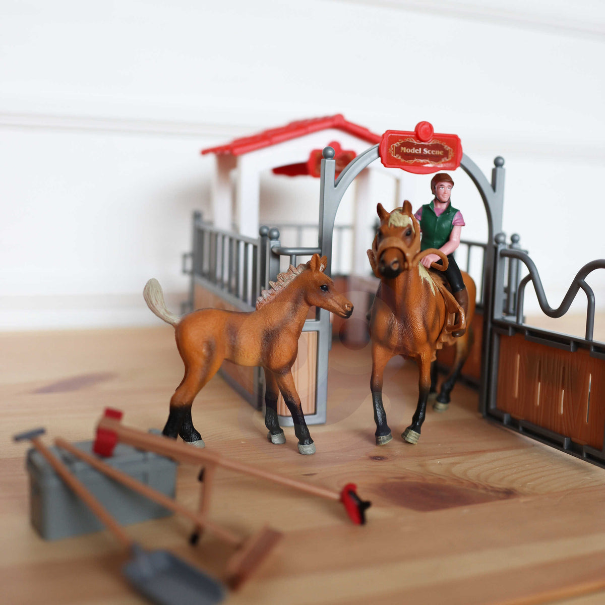 Woopie Set Stables Horse Pen Figures 18 Pcs.