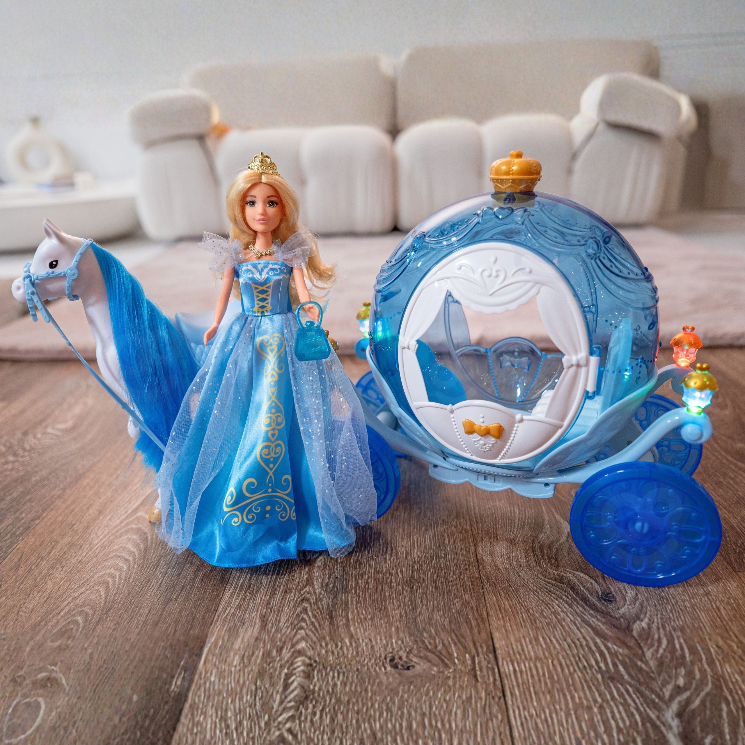 Woopie Royal Ice Princess Lily Doll And Magic Carriage Accessories