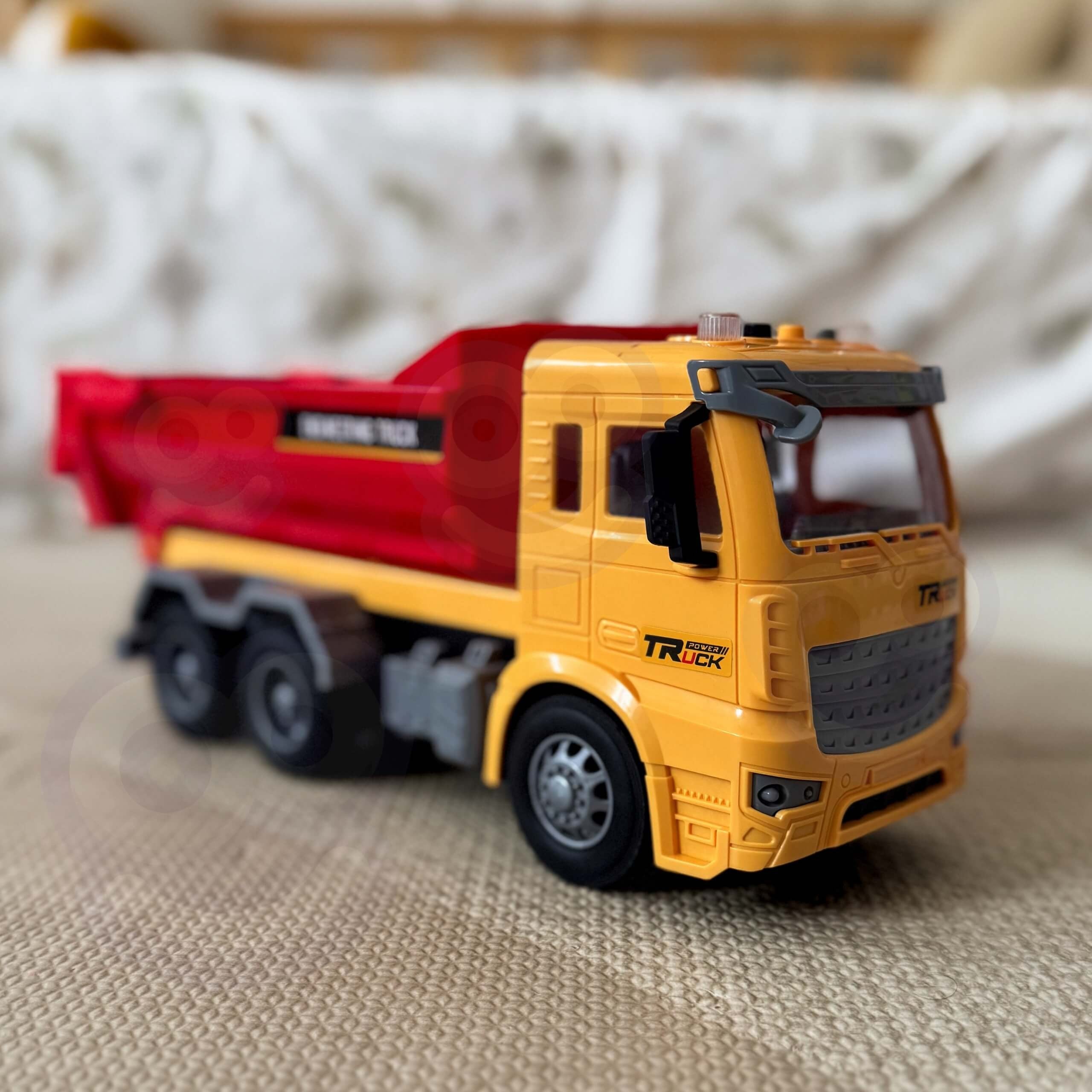 Woopie 1:12 Scale Construction Dump Truck With Light And Sound Effects