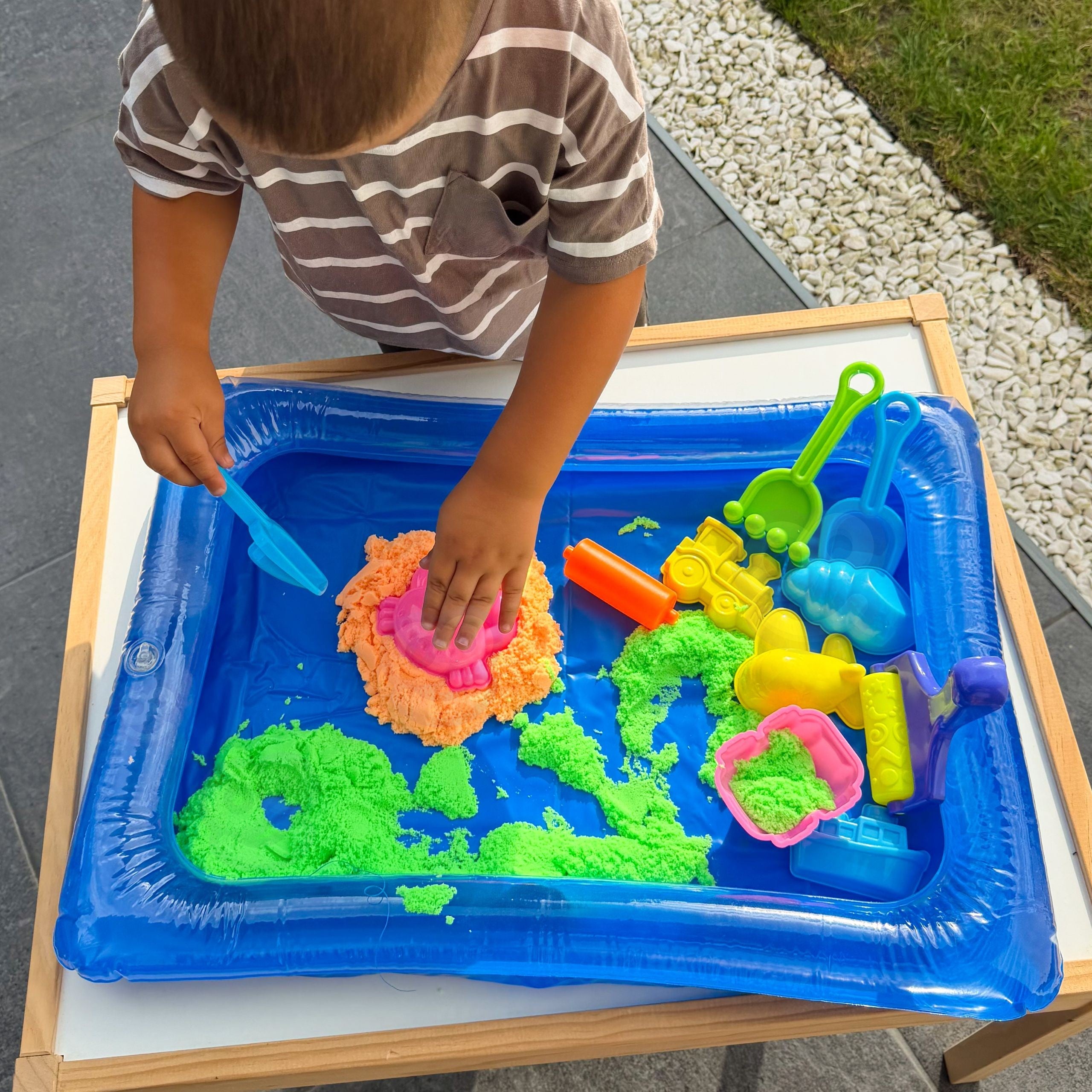 Woopie Kinetic Sand Magic Pool Set Moldes Acessórios 3+