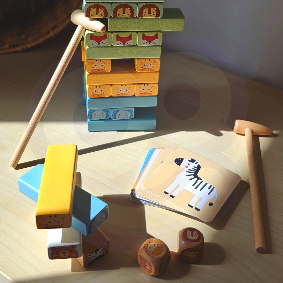 Woopie Jogo de habilidade verde Torre oscilante Animais 82 unidades Fsc