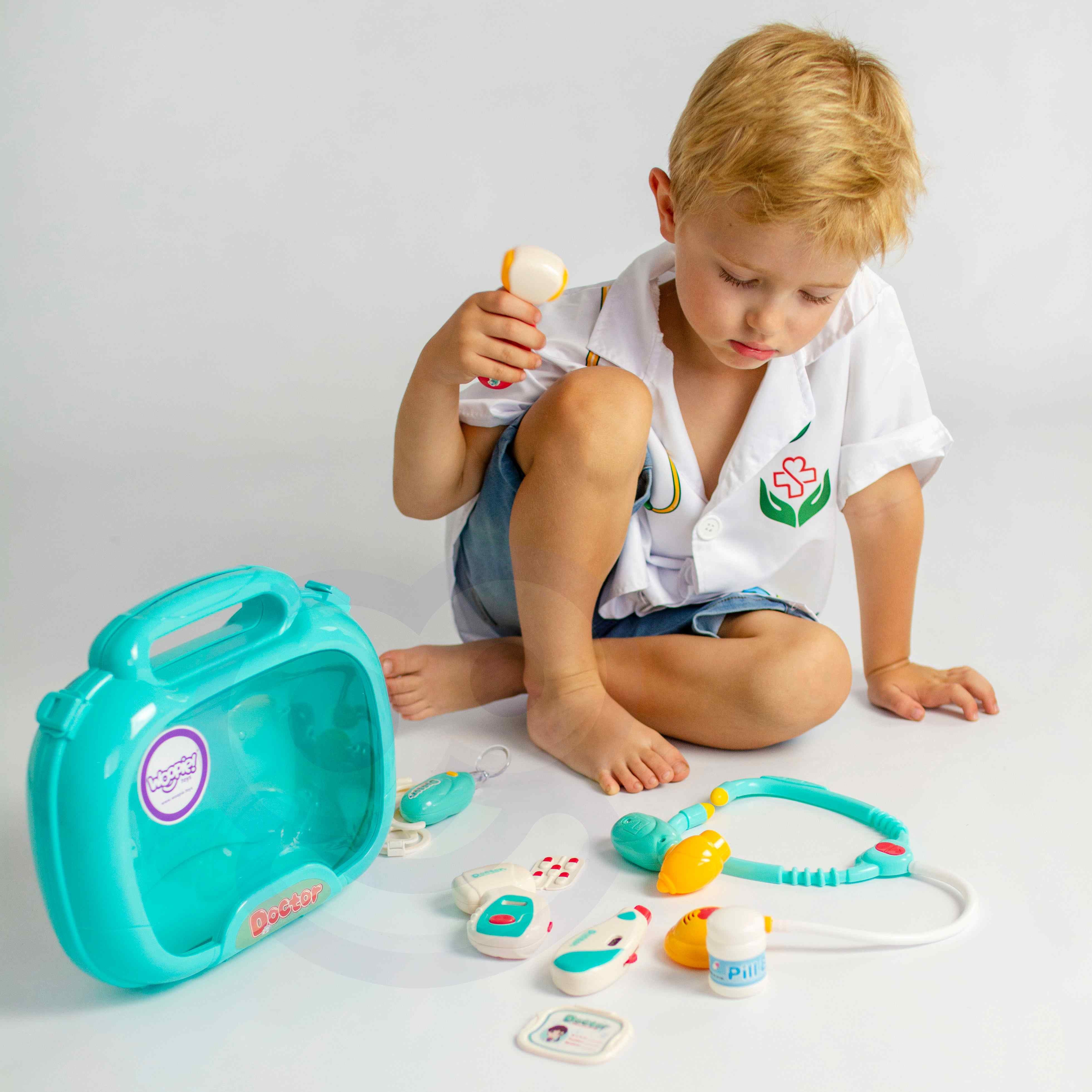 Woopie Medical Set Little Doctor Dottore in valigia Suono leggero + ACC.