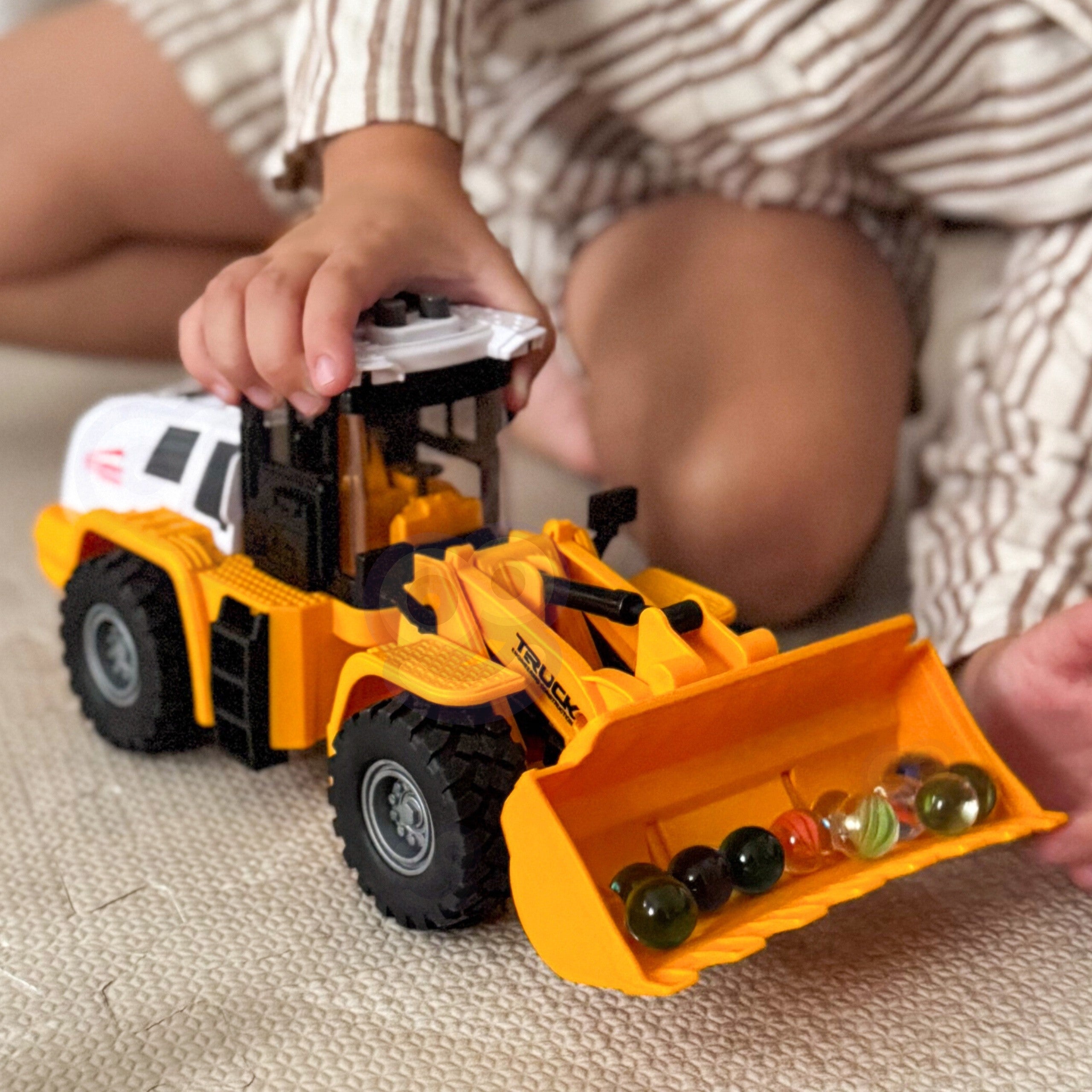 Woopie Excavator Loader Construction 1:16 Licht- und Soundeffekte