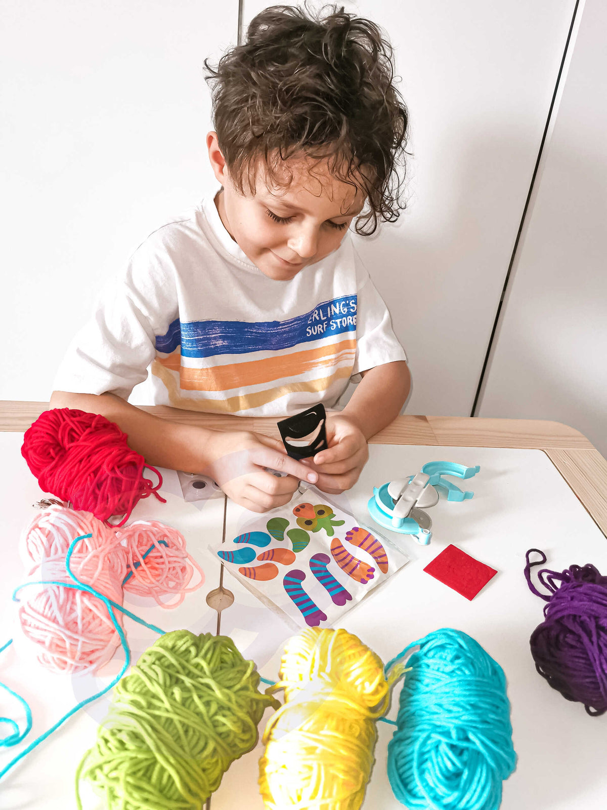 Woopie Art&fun Kit creativo con pompones de monstruo