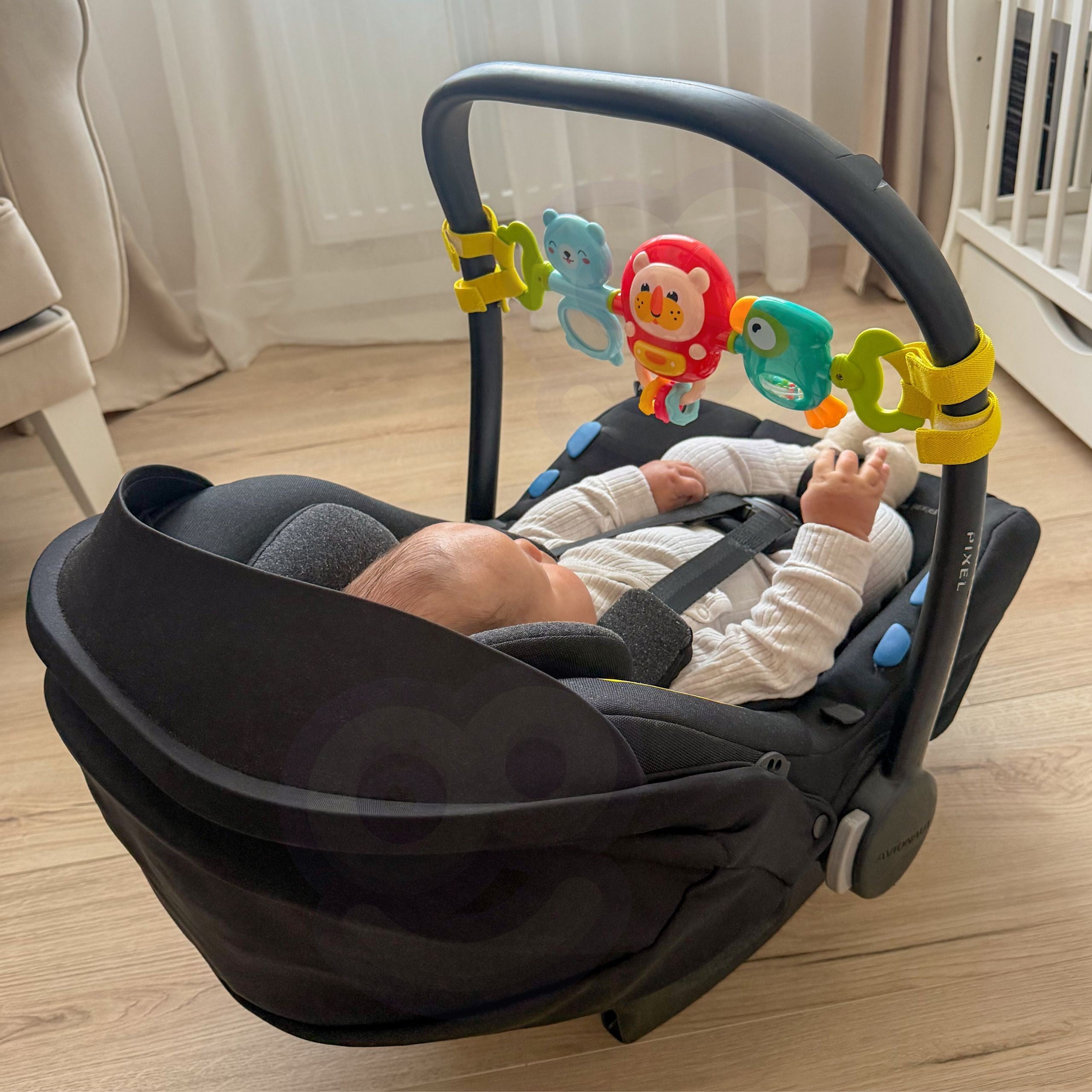 Woopie Bébé Poussette Pendentif Berceau Sensoriel Jouant Hochet Miroir 6m+
