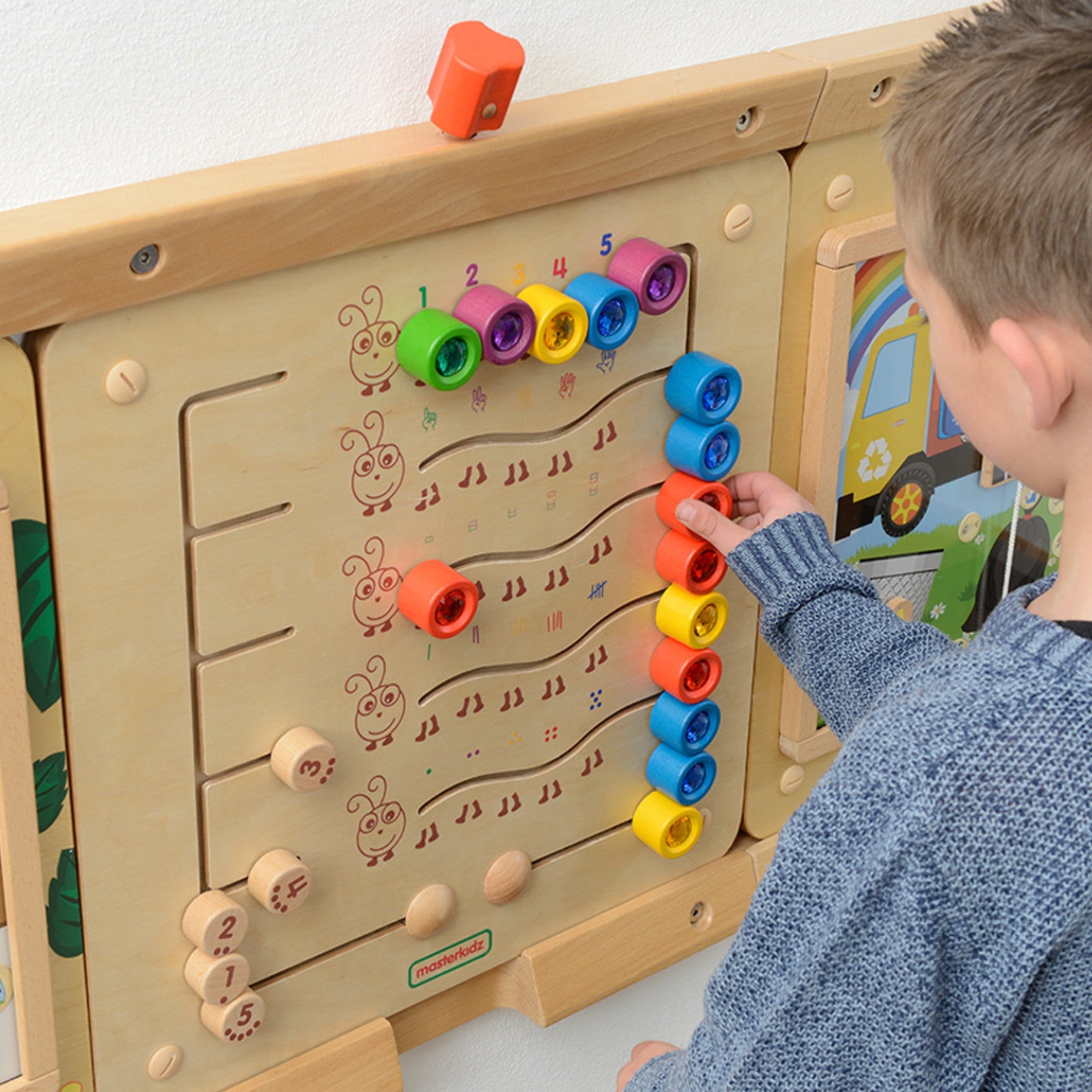 Masterkidz színes hernyók számok és mennyiségek tanulása - Montessori oktatási fali tábla