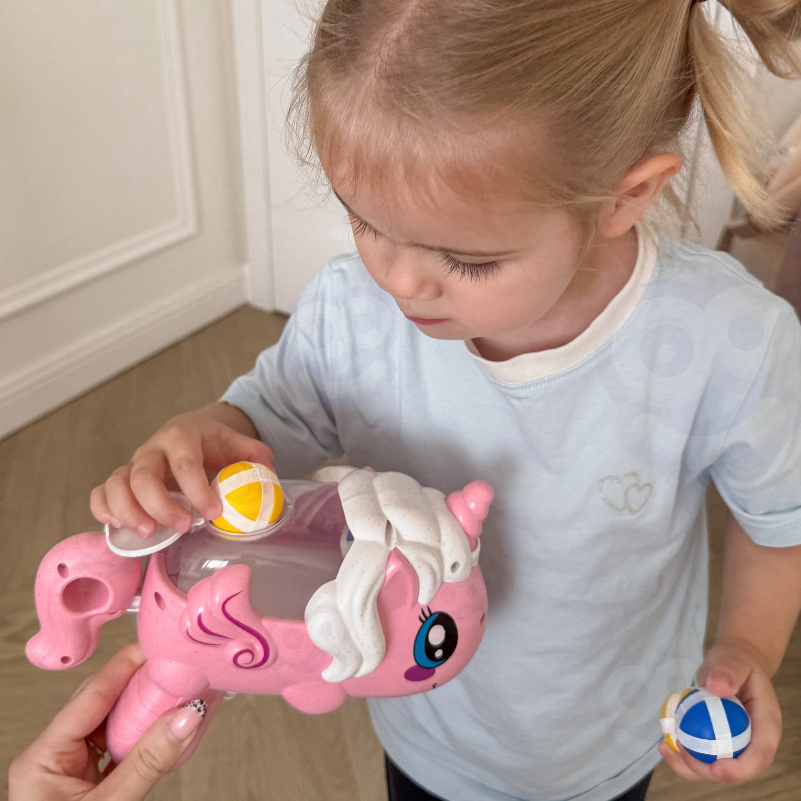 Woopie Velcro Дартс Аркадна игра 2-в-1 Комплект Щитове Стартер Еднорог
