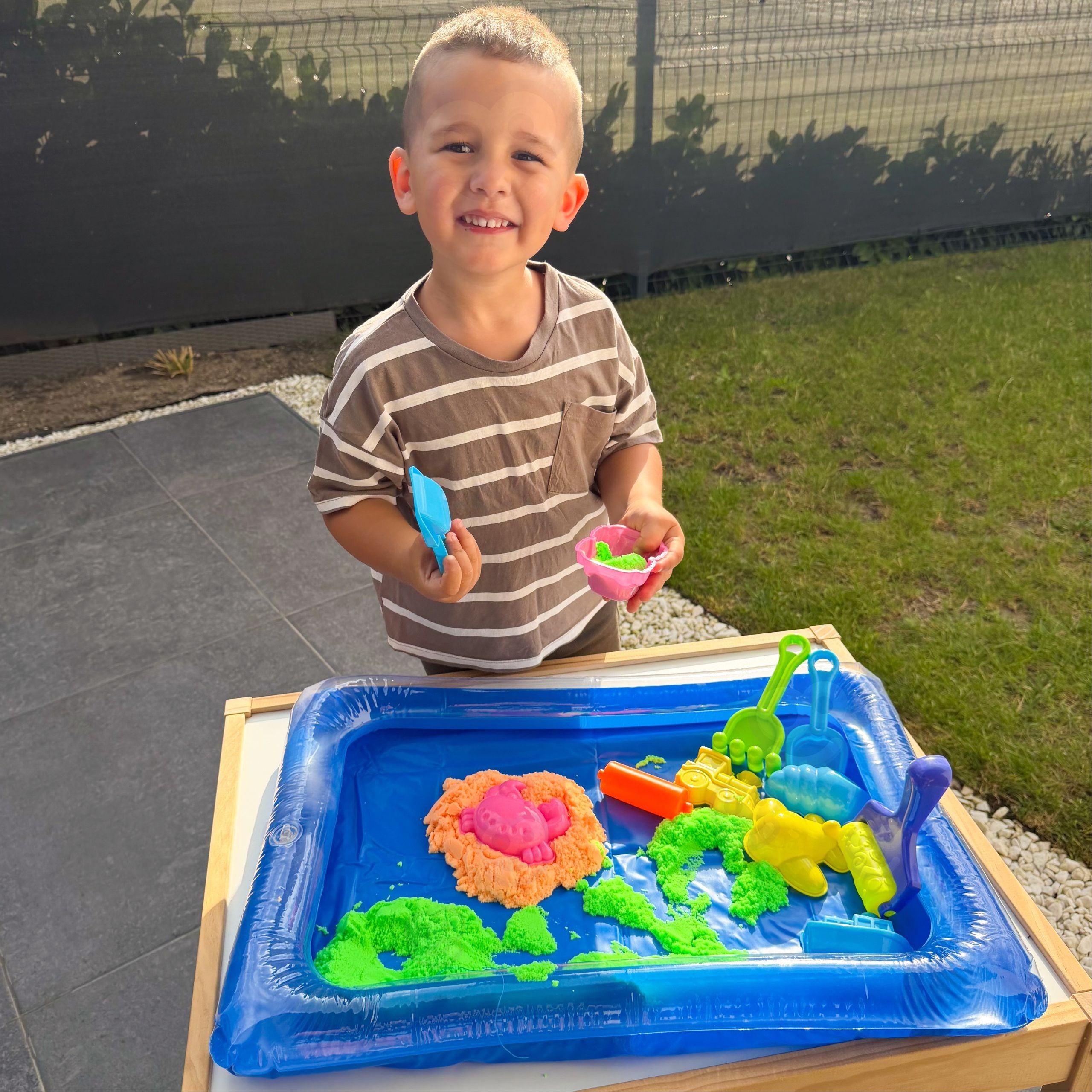 Woopie Kinetic Sand Magic Pool Set Moldes Acessórios 3+