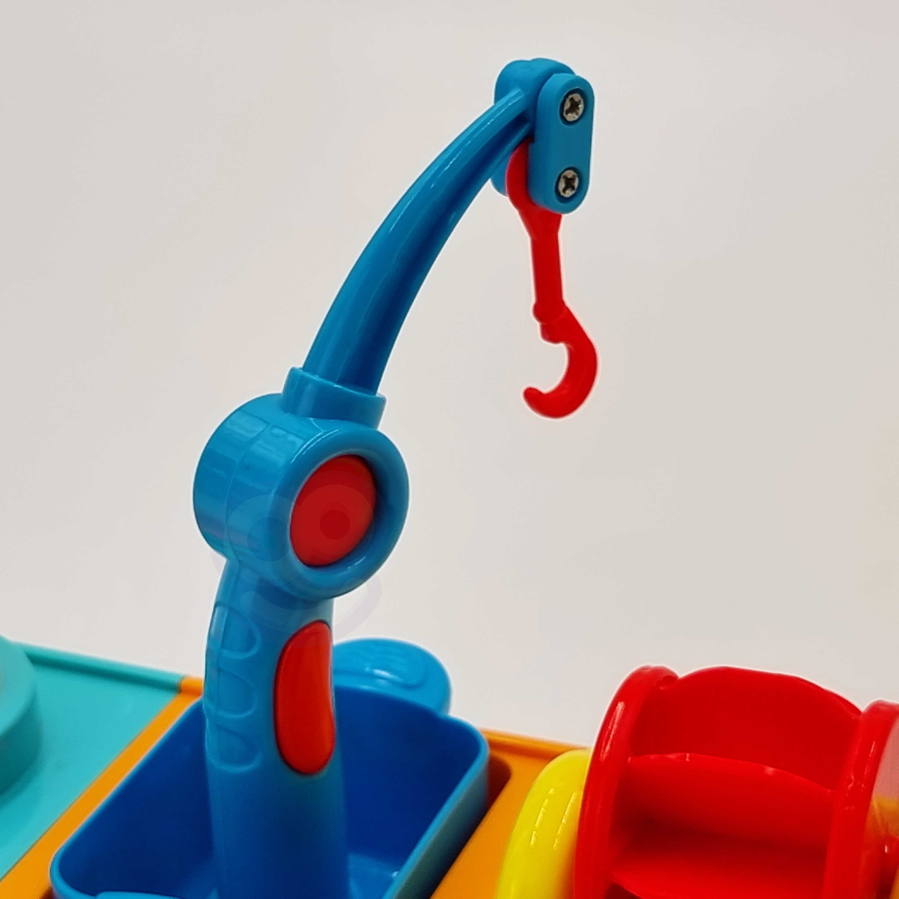 Кораб играчка за бебешка водна баня Woopie
