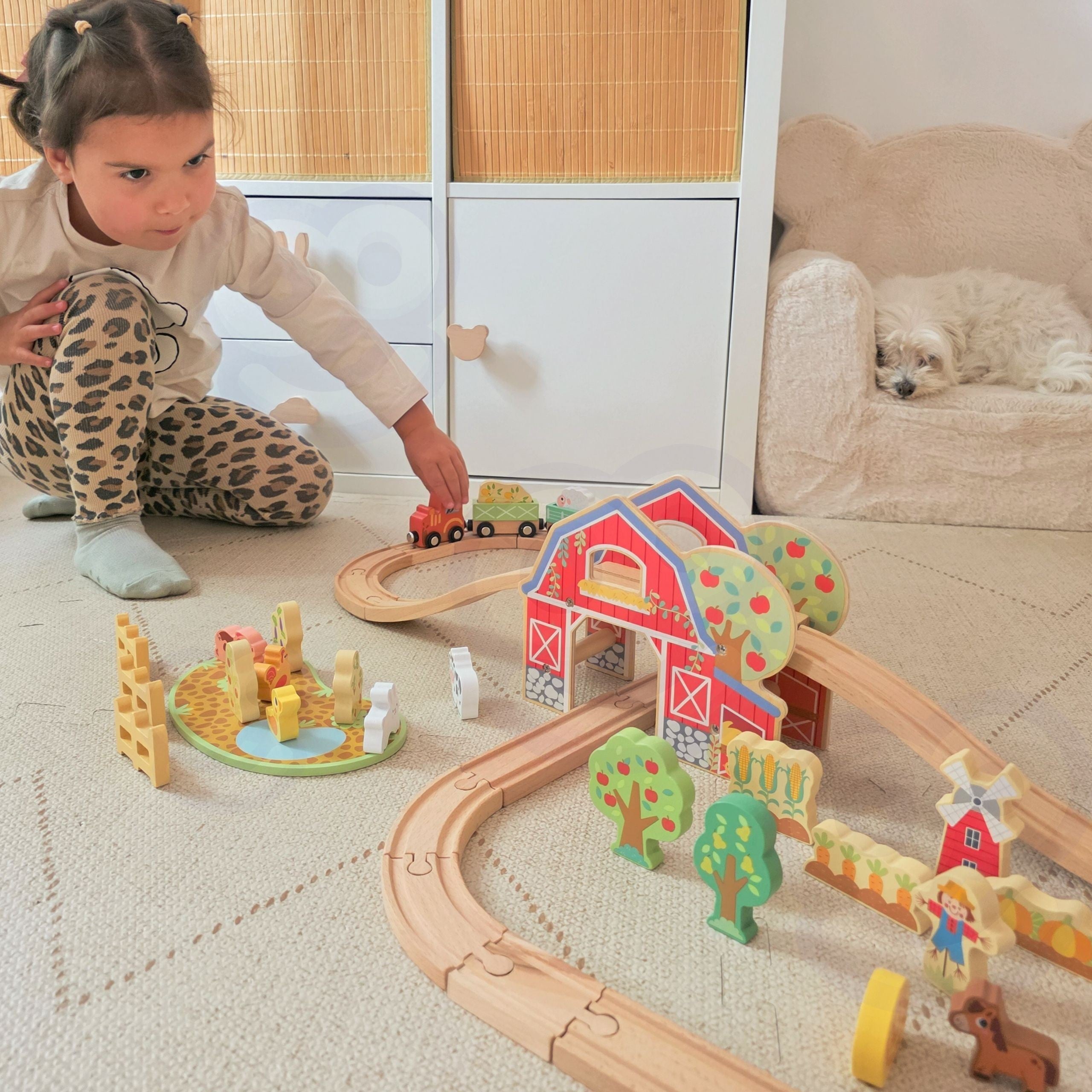 Tooky Toy Bauernhof-Eisenbahn-Set aus Holz, 48-tlg.