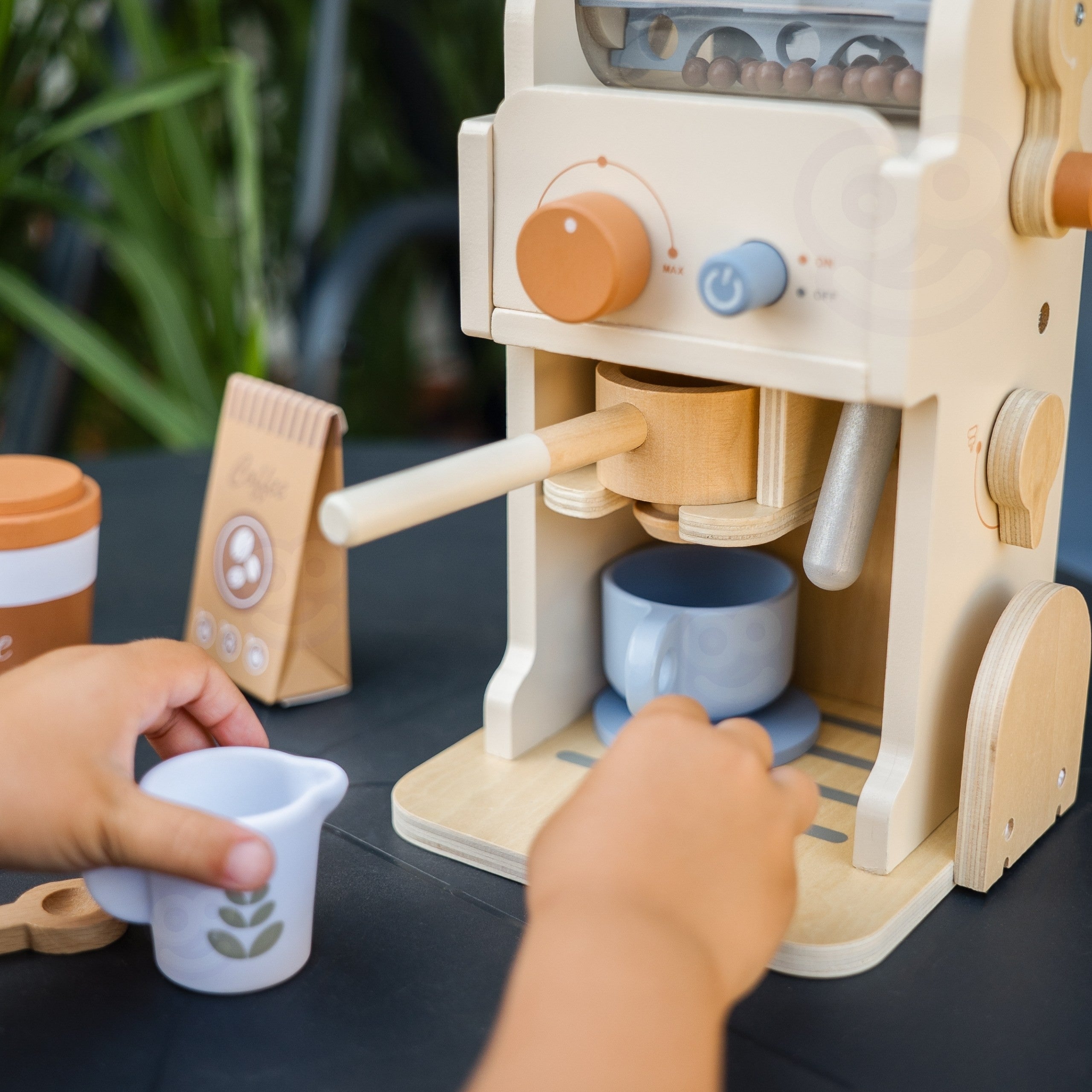 Tooky Toy Wooden Coffee Set - Barista Espresso Machine