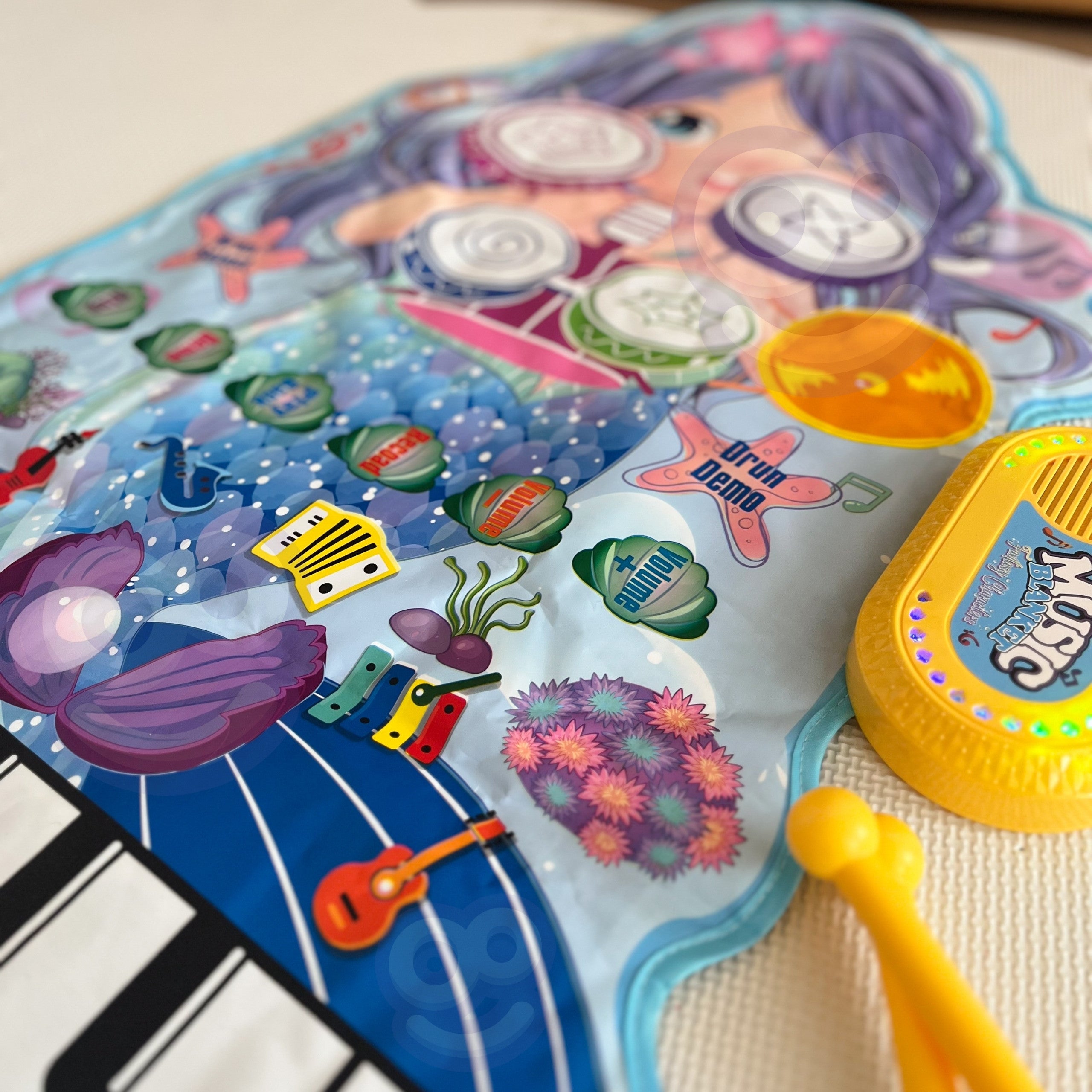 Tapete musical Woopie Mermaid 2 em 1 bateria interativa