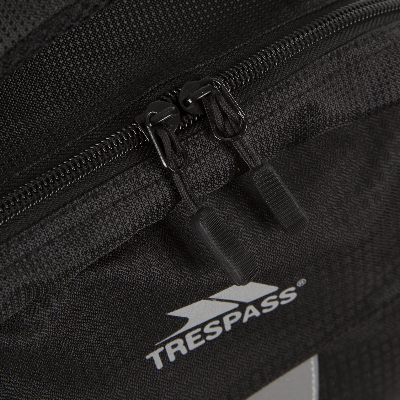 Trespass Thain - 22l Rygsæk SORT