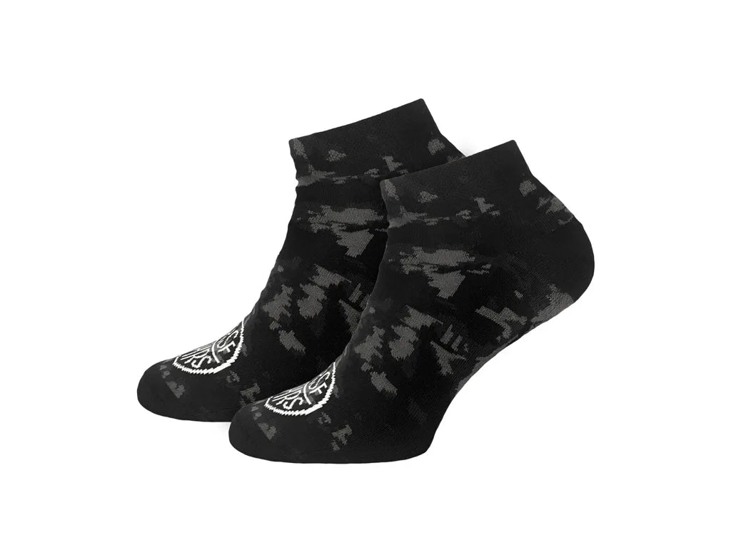 Horsefeathers Dice Low Socks (black)