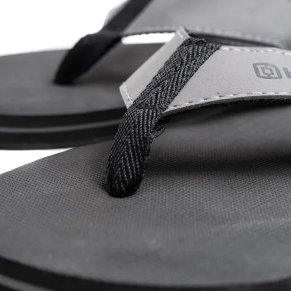 Horsefeathers Walker Sandals (black/gray)