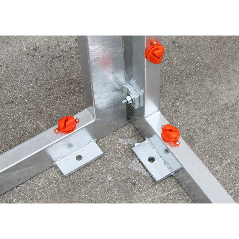 Zestaw ocynkowanej bramki do futsalu/piłki ręcznej – stojak na kosz wielokolorowy